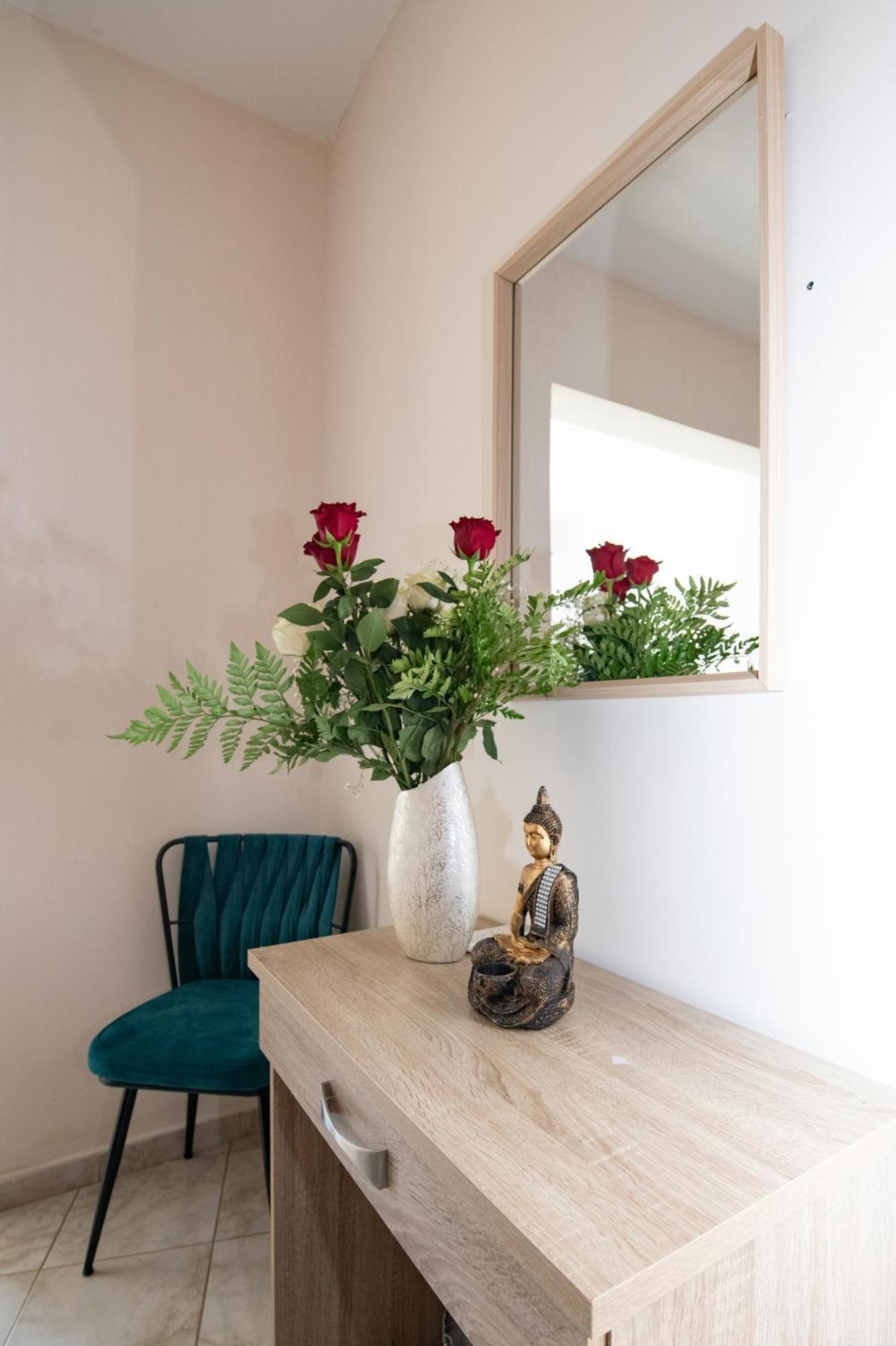 Rodini Sun Apartment Rhodes City Екстер'єр фото
